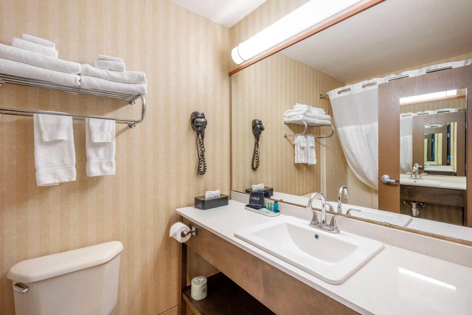 Surestay Plus By Best Western Enterprise Luaran gambar